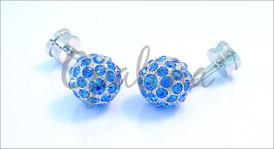 Boule de cristaux bleus et blancs