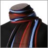 Echarpe � rayures bleues, marrons et rouges