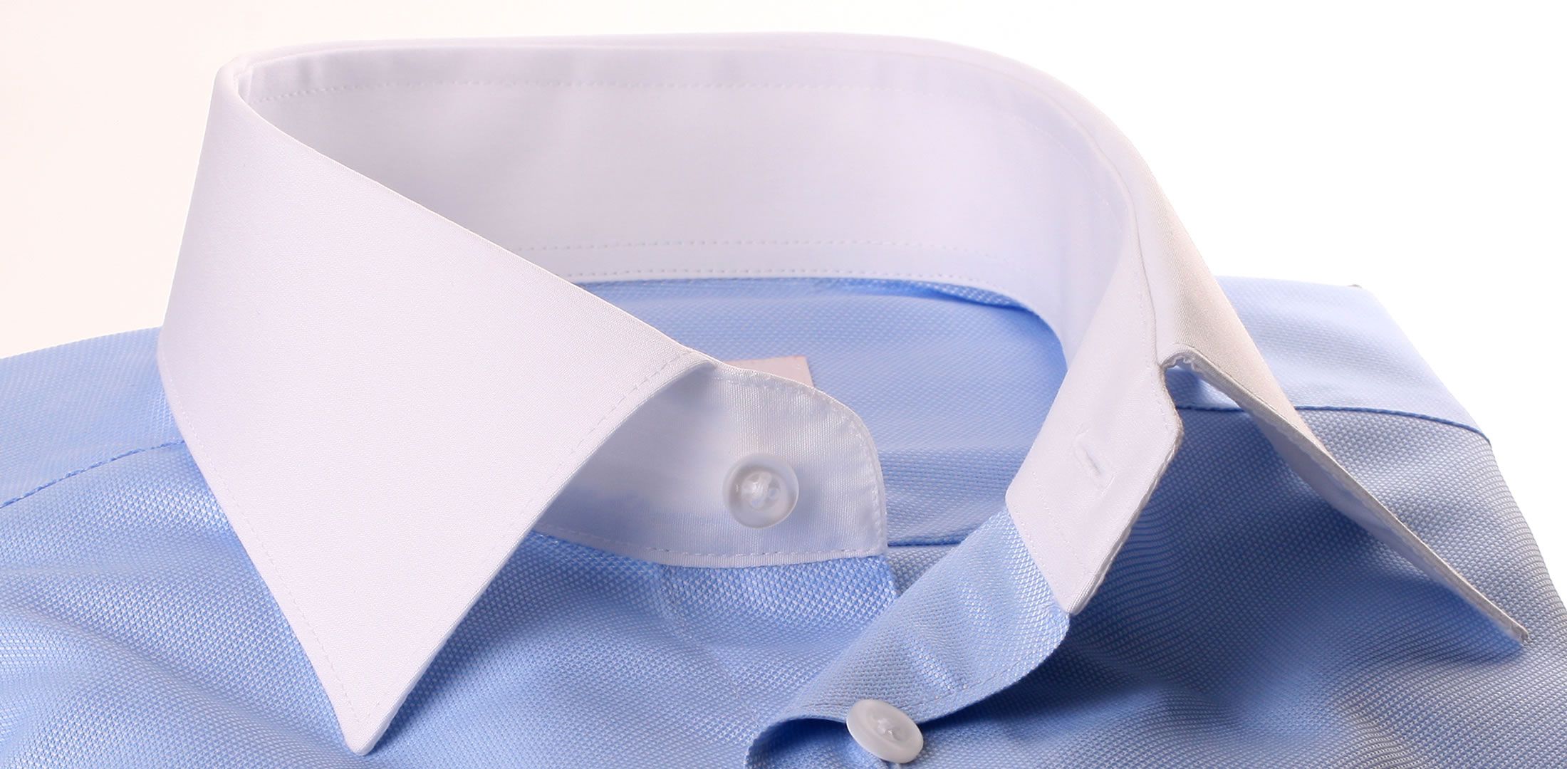 Blauw oxford shirt met witte kraag en manchetten